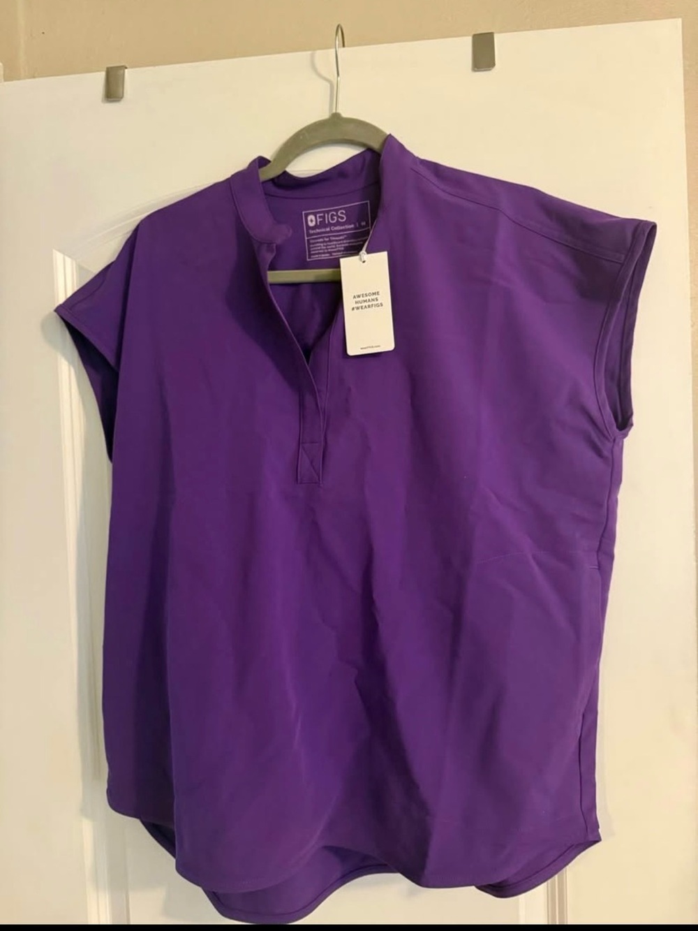 FIGS Purple Rafaela Oversized Scrub Set Medium Top, Large Tall Pants